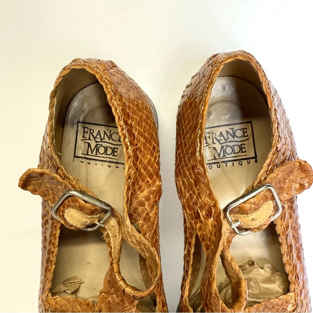 VTG France Mode Women’s Brown Woven Leather Loafer Shoes Buckle Size 5